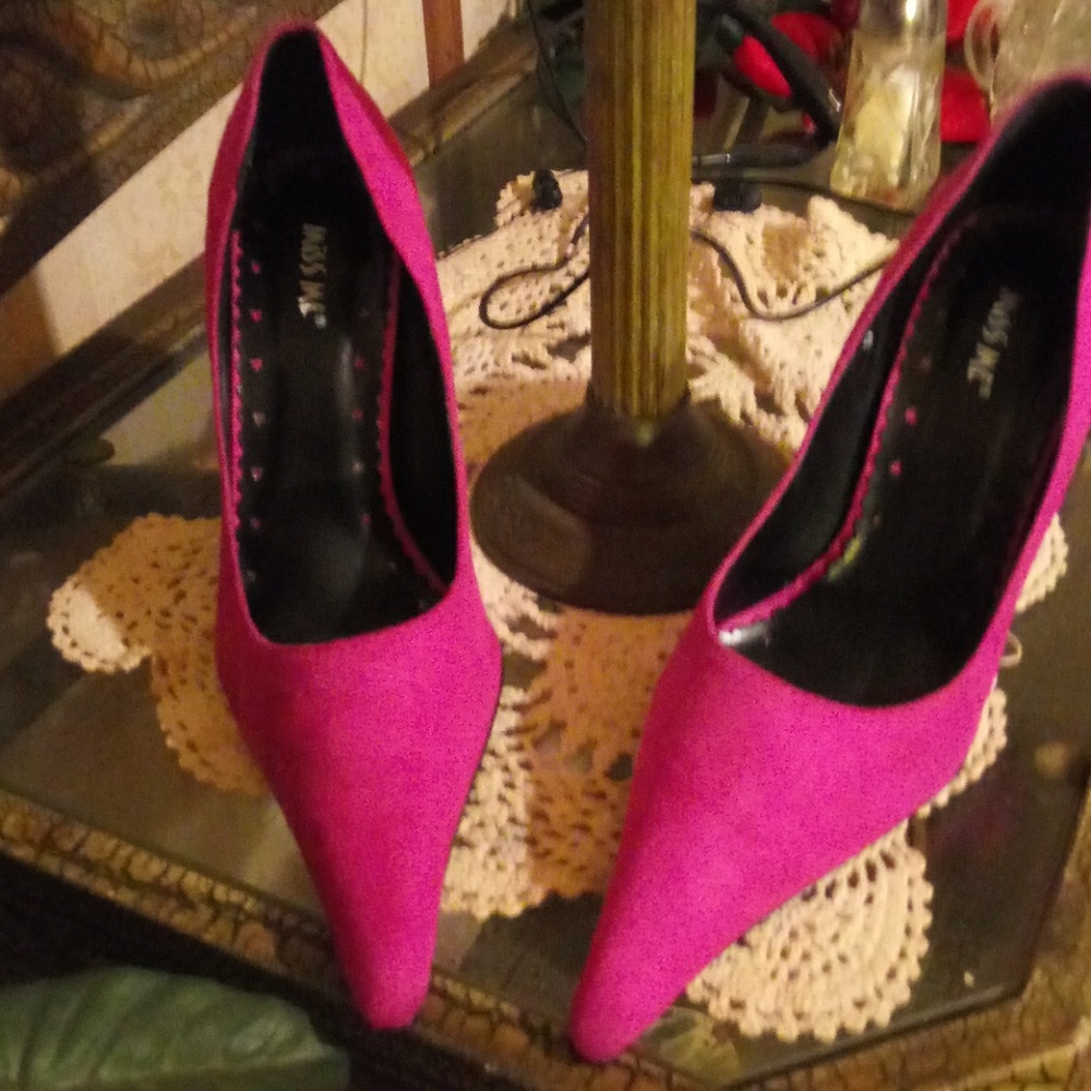 Shoes size 10